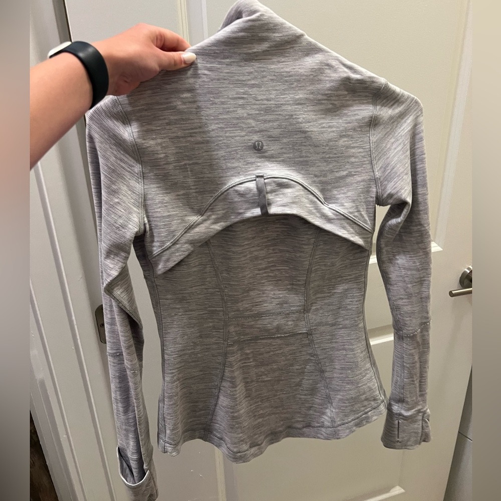 Lululemon zip up size 2